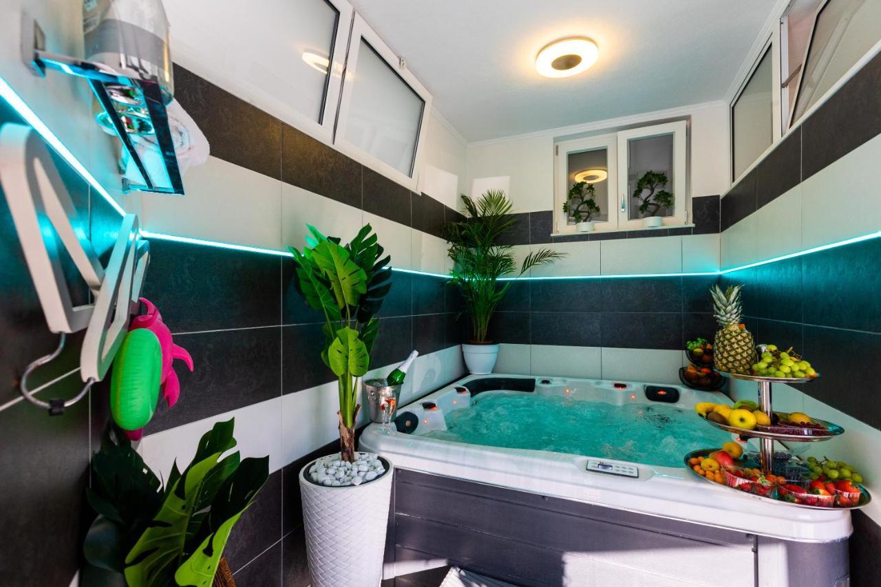Apartment By The Way Hot Tub And Free Parking Dubrovnik Dış mekan fotoğraf
